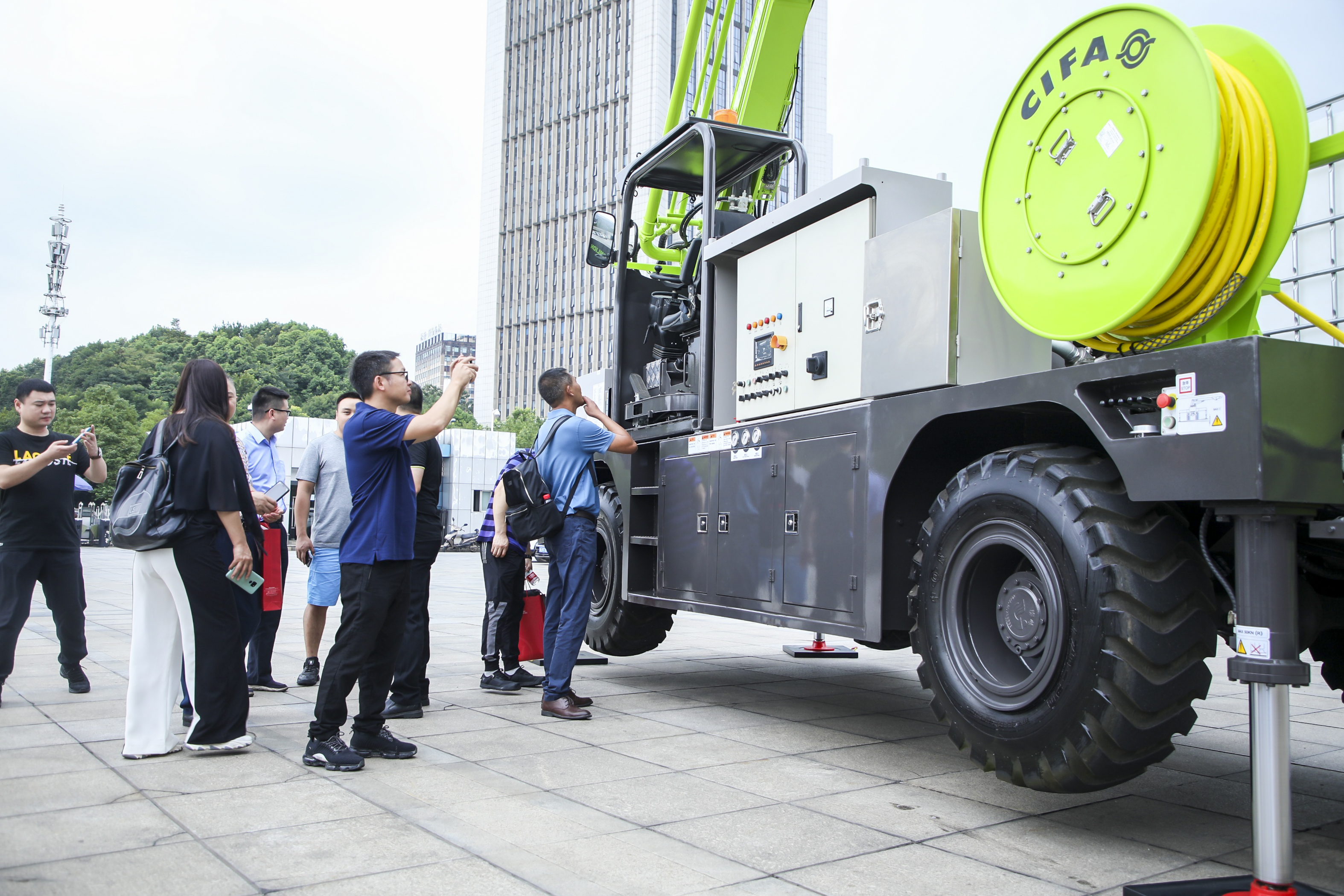 必发集团(股份)有限公司-官方网站